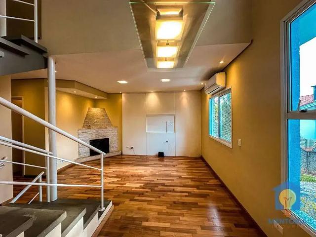 Casa / Sobrado em Condomínio para Venda em Cotia/SP Granja Viana 3 Quartos