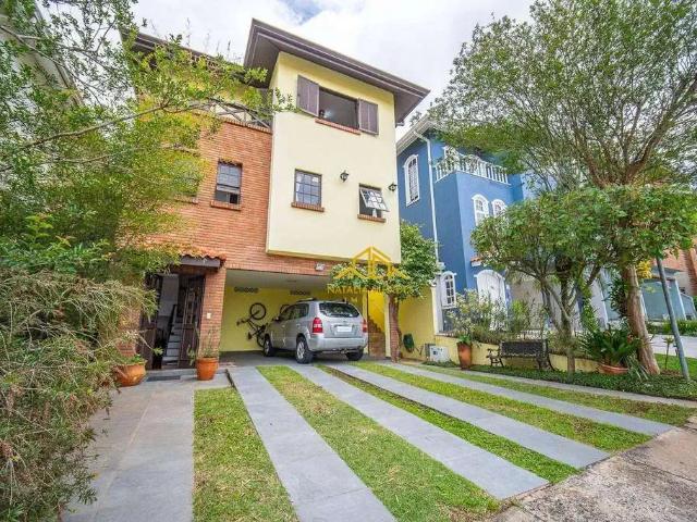 Casa / Sobrado em Condomínio para Venda em Cotia/SP Granja Viana 3 Quartos