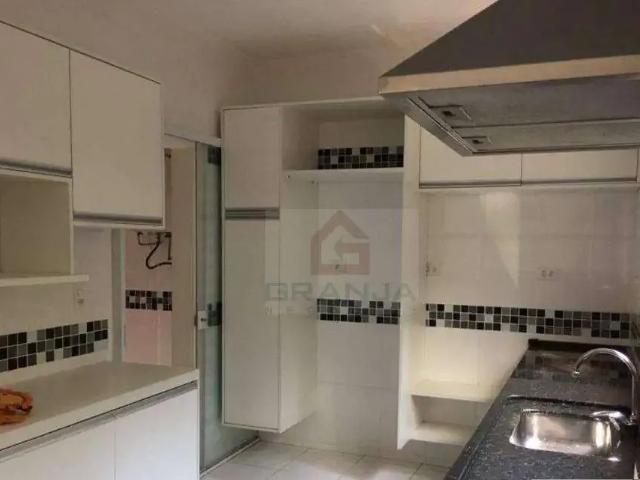 Casa / Sobrado em Condomínio para Venda em Cotia/SP Granja Viana 3 Quartos