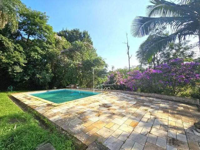 Casa / Sobrado em Condomínio para Venda em Cotia/SP Granja Viana 4 Quartos