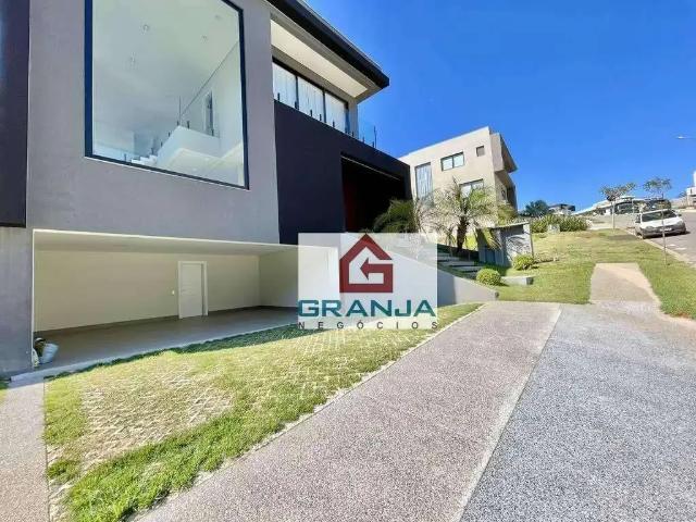 Casa / Sobrado em Condomínio para Venda em Cotia/SP Granja Viana 4 Quartos