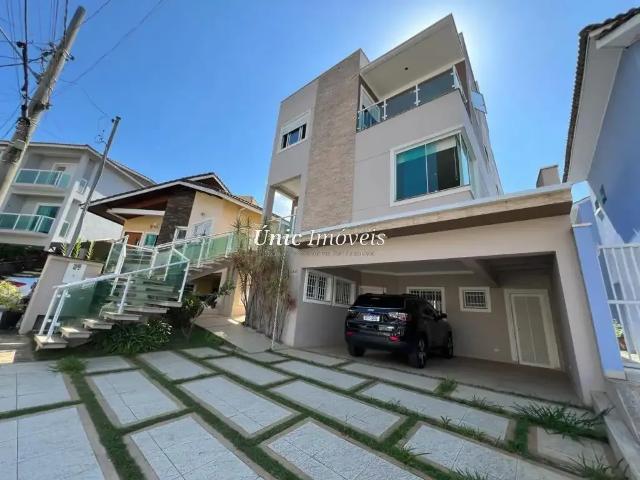 Casa / Sobrado em Condomínio para Venda em Cotia/SP Granja Viana 4 Quartos