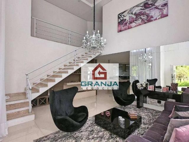 Casa / Sobrado em Condomínio para Venda em Cotia/SP Granja Viana 4 Quartos