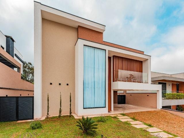 Casa / Sobrado em Condomínio para Venda em Cotia/SP Granja Viana 4 Quartos