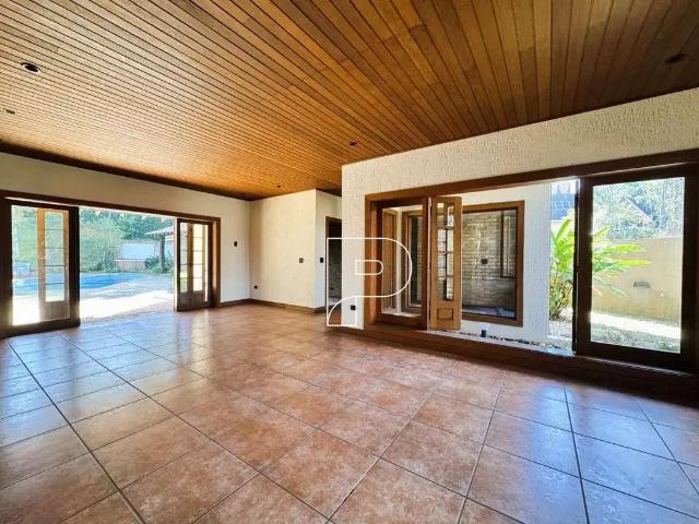 Casa / Sobrado em Condomínio para Venda em Cotia/SP Granja Viana 4 Quartos