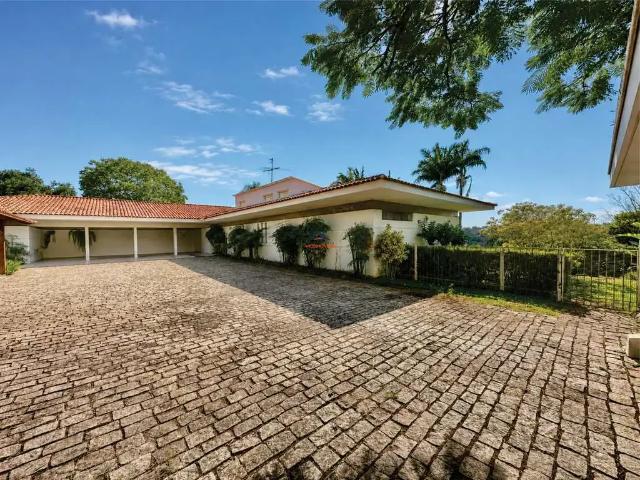 Casa / Sobrado em Condomínio para Venda em Cotia/SP Granja Viana 4 Quartos