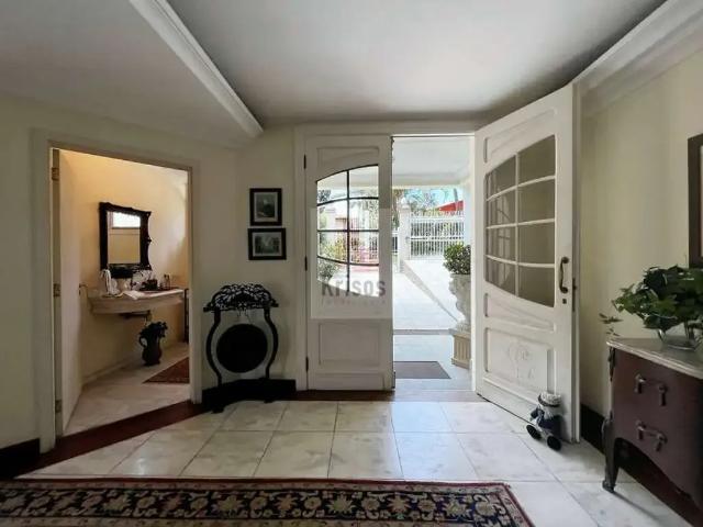 Casa / Sobrado em Condomínio para Venda em Cotia/SP Granja Viana 4 Quartos