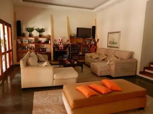 Casa / Sobrado em Condomínio para Venda em Cotia/SP Granja Viana 4 Quartos