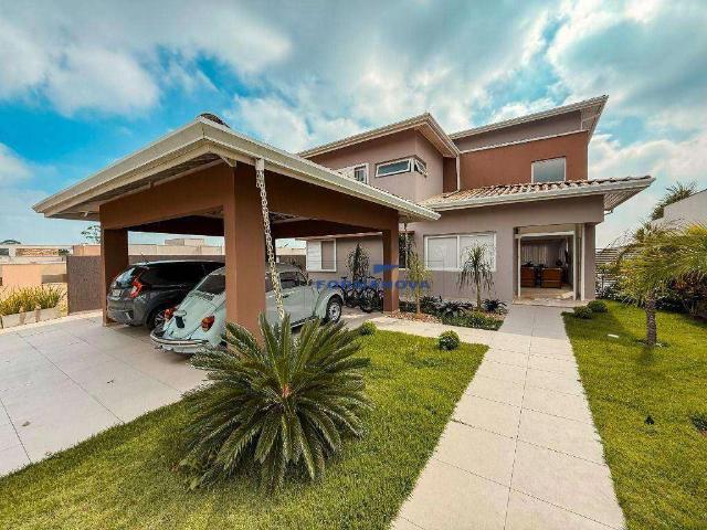 Casa / Sobrado em Condomínio para Venda em Cotia/SP Granja Viana 4 Quartos