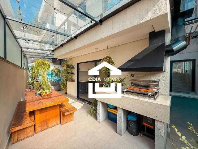 Casa / Sobrado em Condomínio para Venda em Cotia/SP Granja Viana 4 Quartos