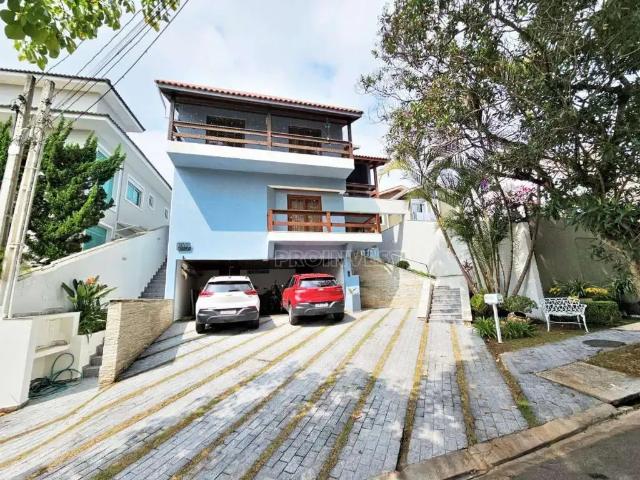 Casa / Sobrado em Condomínio para Venda em Cotia/SP Granja Viana 5 Quartos