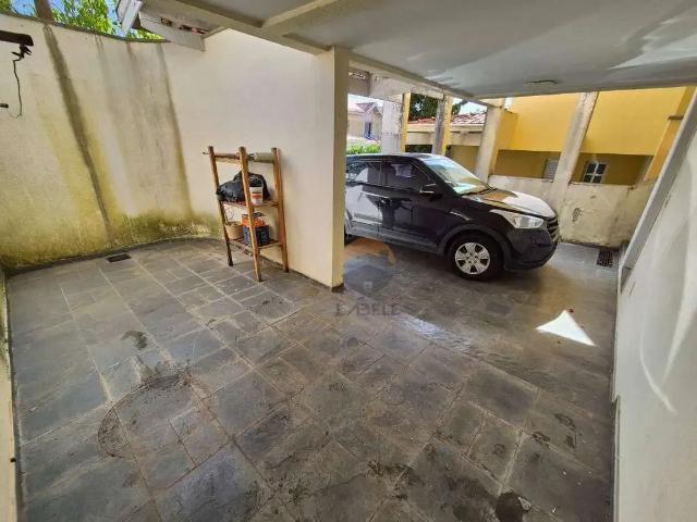 Casa / Sobrado em Condomínio para Venda em Cotia/SP Jardim Barbacena 4 Quartos