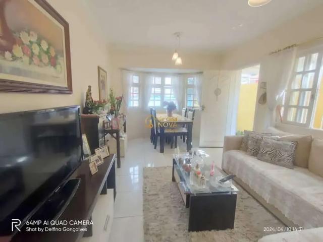 Casa / Sobrado em Condomínio para Venda em Cotia/SP Jardim Caiapia 2 Quartos