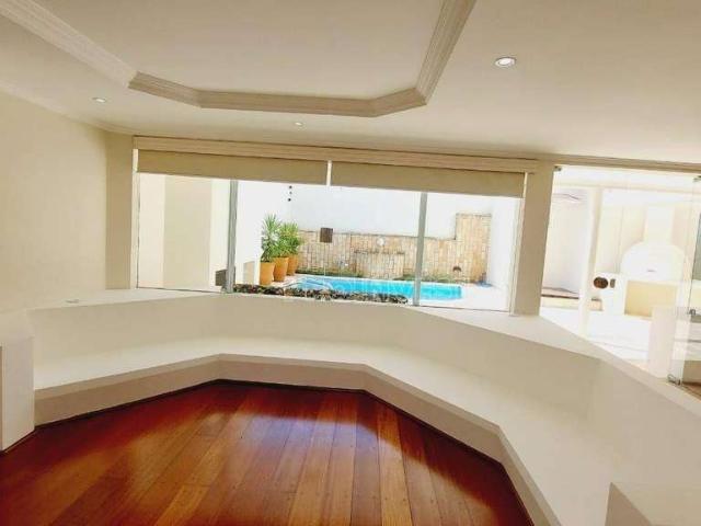 Casa / Sobrado em Condomínio para Venda em Cotia/SP Jardim Carmel 4 Quartos