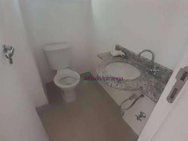 Casa / Sobrado em Condomínio para Venda em Cotia/SP Jardim da Glória 4 Quartos