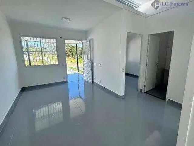 Casa / Sobrado em Condomínio para Venda em Cotia/SP Jardim das Flores 2 Quartos