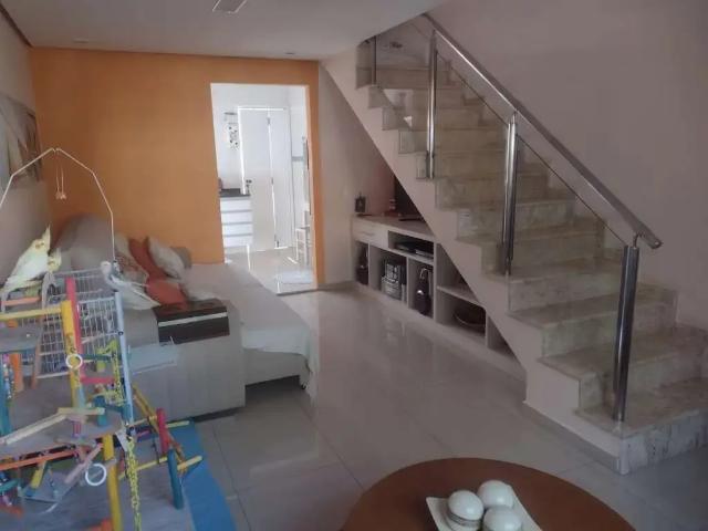 Casa / Sobrado em Condomínio para Venda em Cotia/SP Jardim Guerreiro 2 Quartos