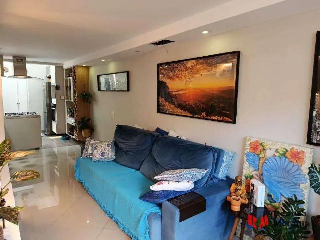 Casa / Sobrado em Condomínio para Venda em Cotia/SP Jardim Guerreiro 2 Quartos