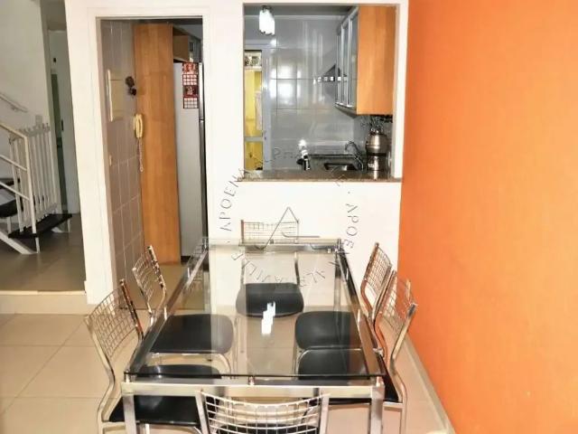 Casa / Sobrado em Condomínio para Venda em Cotia/SP Jardim Rebelato 3 Quartos