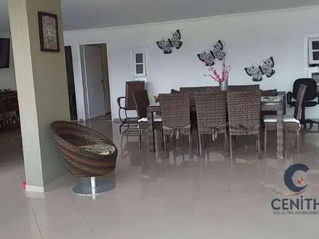 Casa / Sobrado em Condomínio para Venda em Cotia/SP São Paulo II 4 Quartos