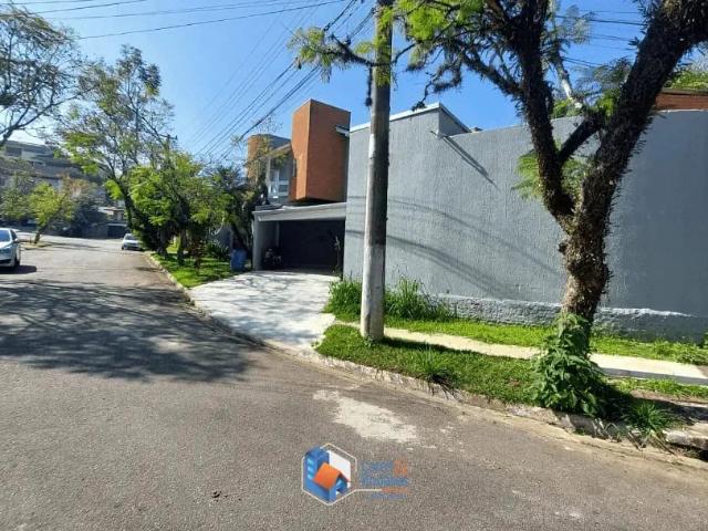 Casa / Sobrado em Condomínio para Venda em Cotia/SP São Paulo II 4 Quartos