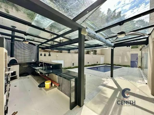 Casa / Sobrado em Condomínio para Venda em Cotia/SP São Paulo II 4 Quartos