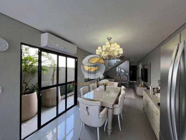 Casa / Sobrado em Condomínio para Venda em Cotia/SP Sítio Boa Vista 3 Quartos