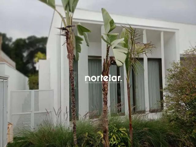 Casa / Sobrado em Condomínio para Venda em Cotia/SP Paisagem Renoir 4 Quartos
