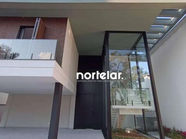 Casa / Sobrado em Condomínio para Venda em Cotia/SP Paisagem Renoir 5 Quartos