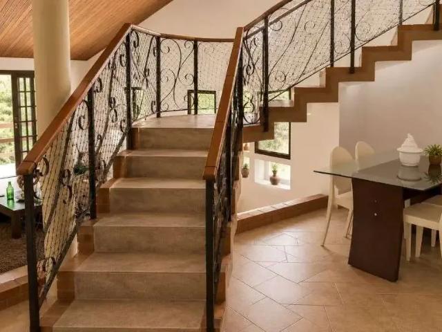 Casa / Sobrado em Condomínio para Venda em Cotia/SP Palos Verdes 4 Quartos