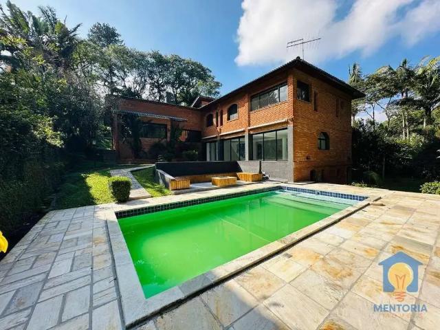 Casa / Sobrado em Condomínio para Venda em Cotia/SP Vila Vianna 4 Quartos
