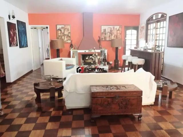 Casa / Sobrado em Condomínio para Venda em Cotia/SP Vila Santo Antônio 3 Quartos