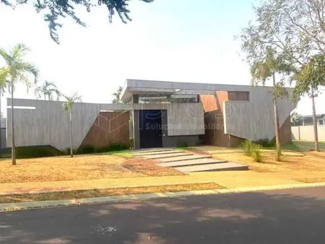 Casa / Sobrado em Condomínio para Venda em Cravinhos/SP Centro 4 Quartos