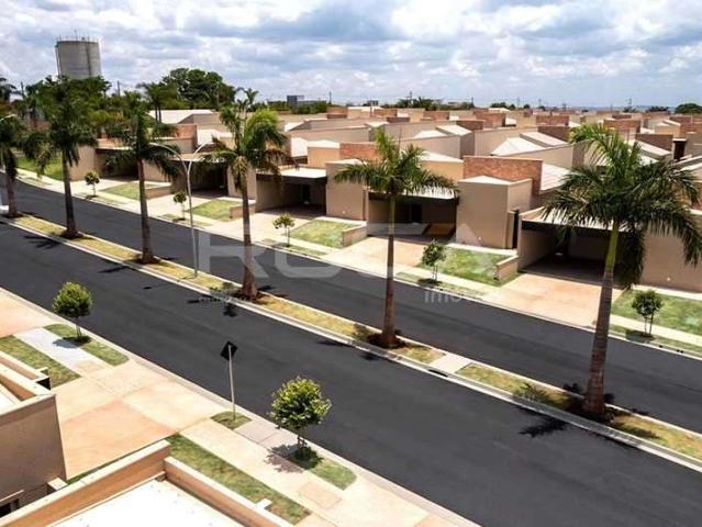 Casa / Sobrado em Condomínio para Venda em Cravinhos/SP Residencial Alto do Vale 3 Quartos