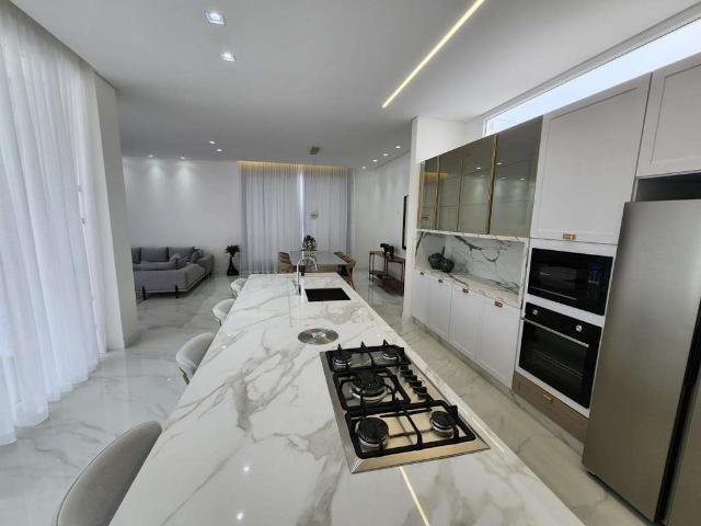 Casa / Sobrado em Condomínio para Venda em Criciúma/SC Bosque do Repouso 3 Quartos