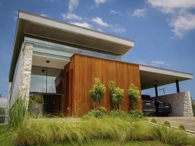 Casa / Sobrado em Condomínio para Venda em Criciúma/SC São Simão 4 Quartos