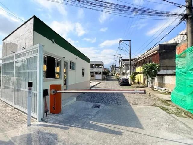 Casa / Sobrado em Condomínio para Venda em Duque de Caxias/RJ Jardim Primavera 4 Quartos