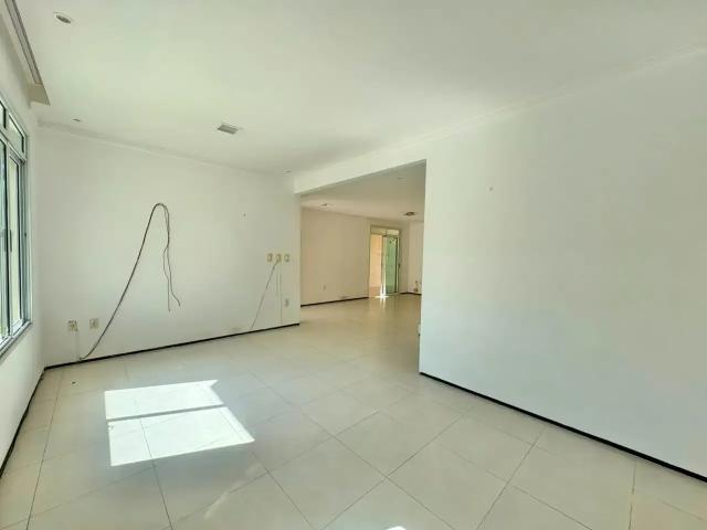 Casa / Sobrado em Condomínio para Venda em Eusébio/CE Centro 3 Quartos