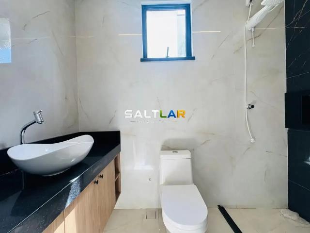 Casa / Sobrado em Condomínio para Venda em Eusébio/CE Cidade Alpha 3 Quartos