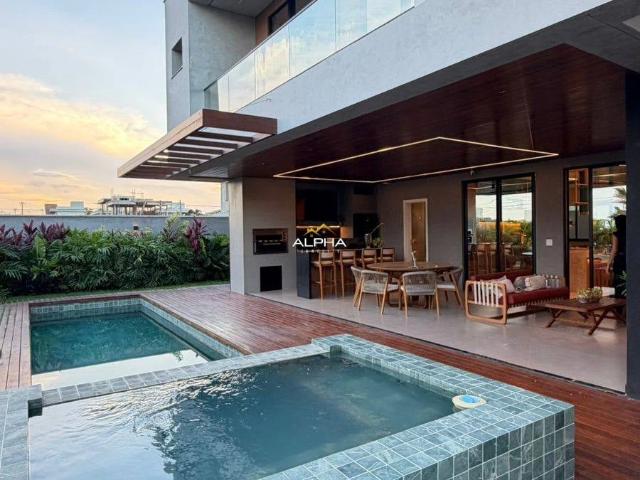 Casa / Sobrado em Condomínio para Venda em Eusébio/CE Cidade Alpha 5 Quartos