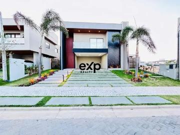 Casa / Sobrado em Condomínio para Venda em Eusébio/CE Cidade Alpha 5 Quartos