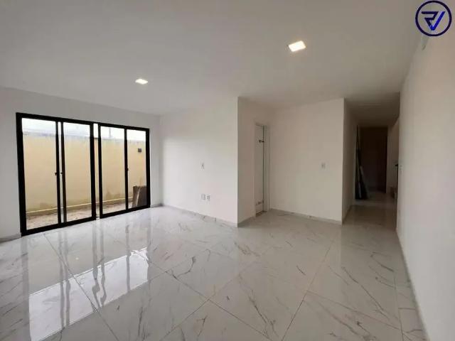 Casa / Sobrado em Condomínio para Venda em Eusébio/CE Mangabeira 4 Quartos