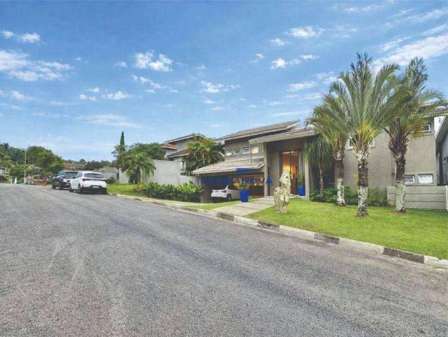 Casa / Sobrado em Condomínio para Venda em Embu das Artes/SP Granja Viana 4 Quartos