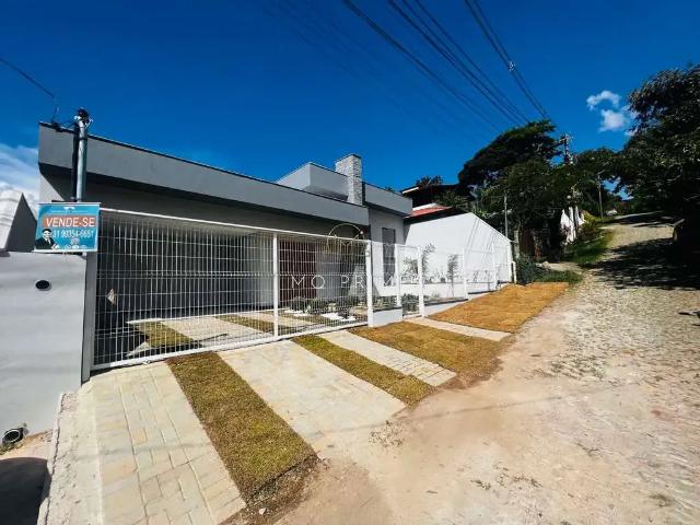 Casa / Sobrado em Condomínio para Venda em Esmeraldas/MG Condomínio Clube Dos 200 3 Quartos