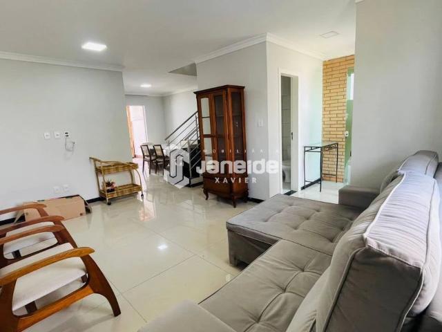 Casa / Sobrado em Condomínio para Venda em Feira de Santana/BA Mangabeira 3 Quartos