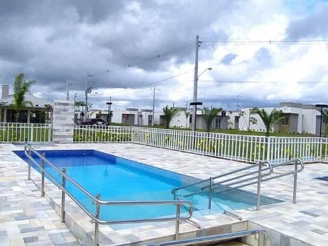 Casa / Sobrado em Condomínio para Venda em Feira de Santana/BA Papagaio 2 Quartos