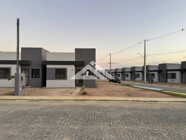 Casa / Sobrado em Condomínio para Venda em Feira de Santana/BA Papagaio 2 Quartos