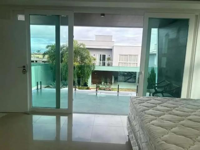 Casa / Sobrado em Condomínio para Venda em Feira de Santana/BA Sim 5 Quartos