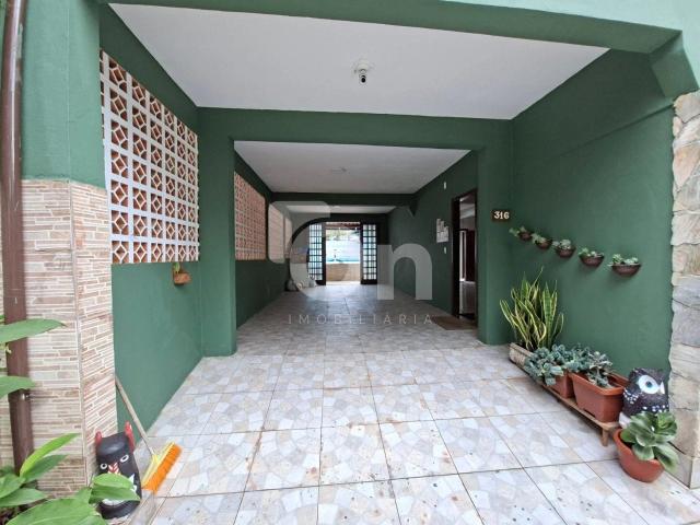Casa / Sobrado em Condomínio para Venda em Florianópolis/SC Tapera da Base 4 Quartos