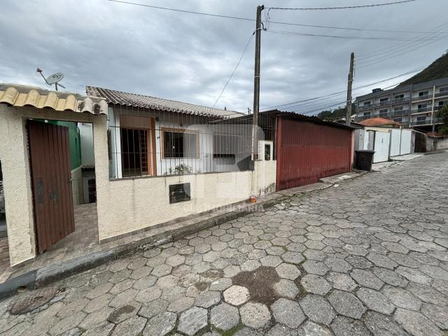 Casa / Sobrado em Condomínio para Venda em Florianópolis/SC Trindade 4 Quartos